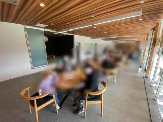 ー
かわいいお客さま＼(^o^)／

先日、野村幼稚園の親子遠足で、遠足の途中の休憩にと
ノムラボをご利用いただきました😊❣️🫶

かわいい声に癒されました❤️

#西予市野村町
#コワーキングスペース
#ノムラボ